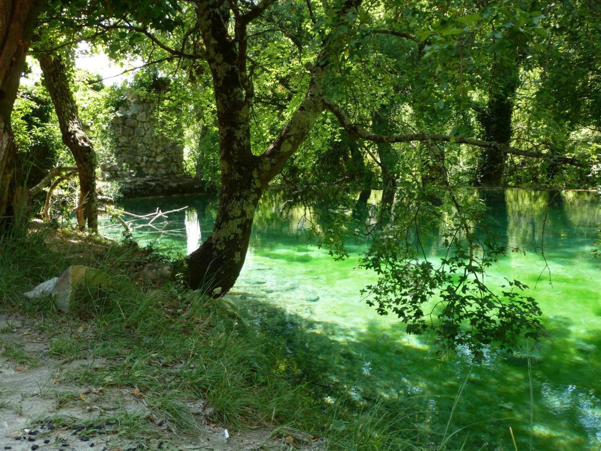 Le Rocher De Sampzon Exterior photo